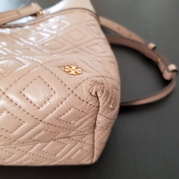 Tory Burch Flemming Quilt Tote - Picture 11 of 12